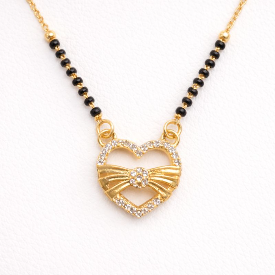 VJ039 WESTERN Gold heart pendant on mangalsutra necklace