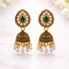 (VJ056)Elegant gold jhumka earrings with emeralds