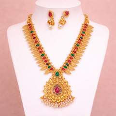 (TJ012) Traditional South Indian gold jewelry set