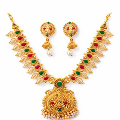 (TJ010) Elegant gold jewelry set with gemstones